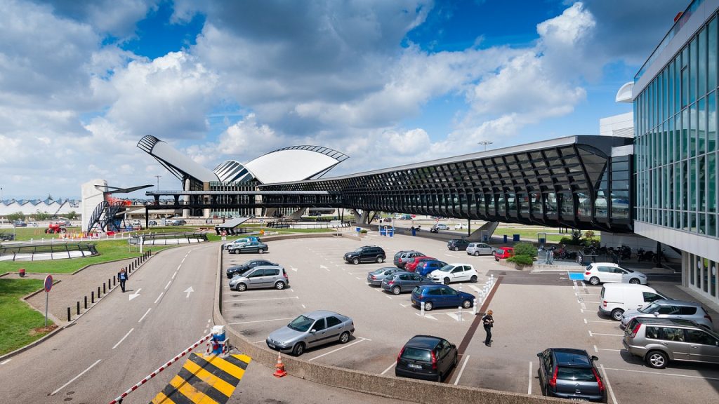 Comment trouver un parking pas cher à l'aéroport de Lyon ?